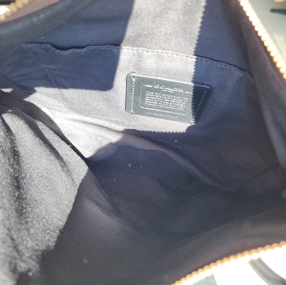 Coach Ellie File Bag in Signature Canvas - Picture 4 of 12